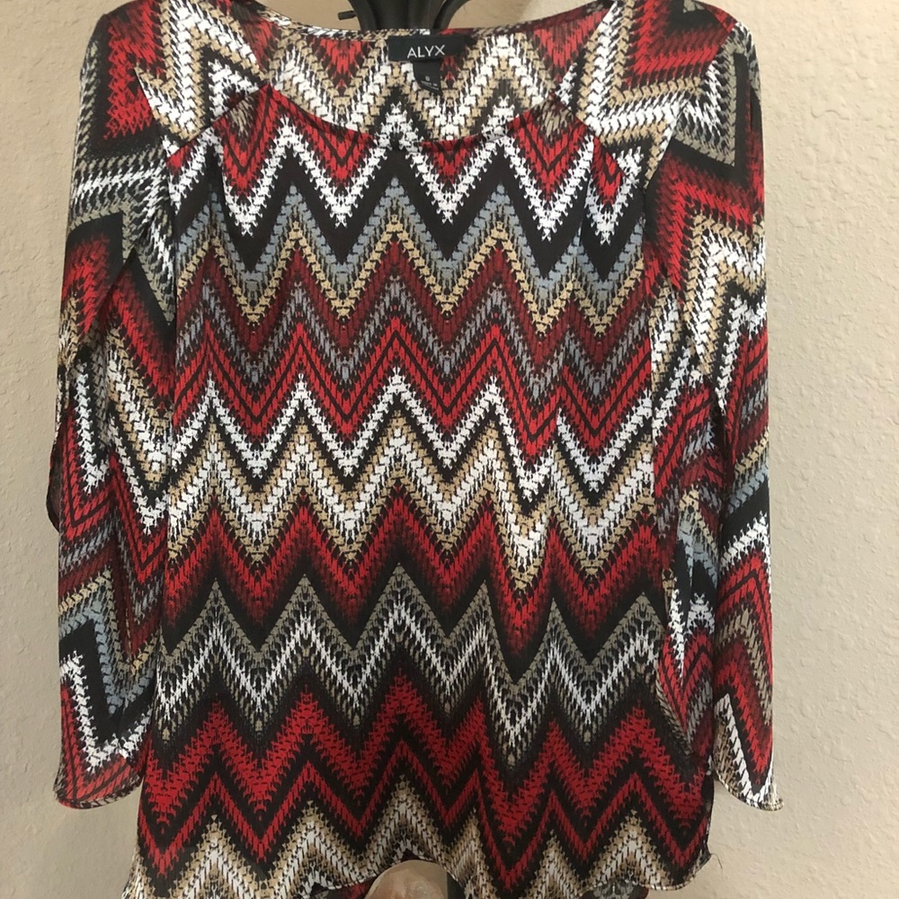 Cute blouse